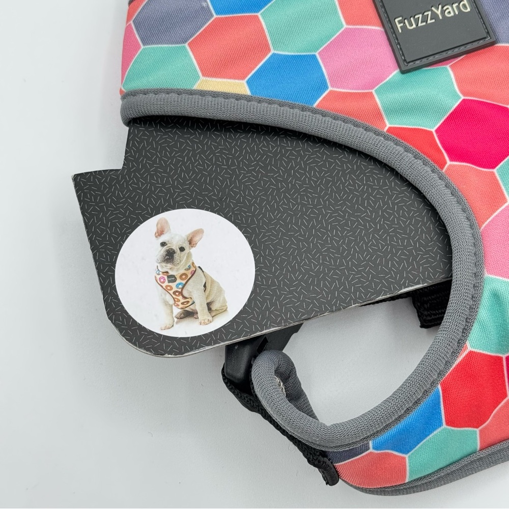 Fuzz Yard Grey Colorful Hexagon Print Adjustable Harness Dog’s Size Medium - Picture 3 of 5